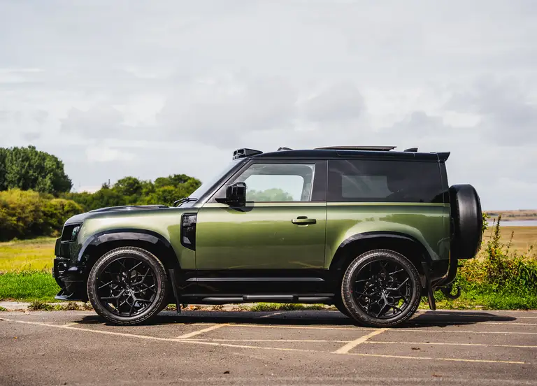 2025 Urban Land Rover Defender 90 + £10,000 Cash