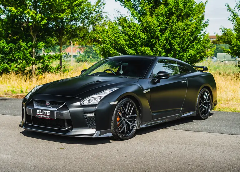 Nissan GT-R R35 Recaro + £10,000 Cash