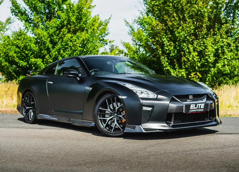 Nissan GT-R R35 Recaro + £10,000 Cash