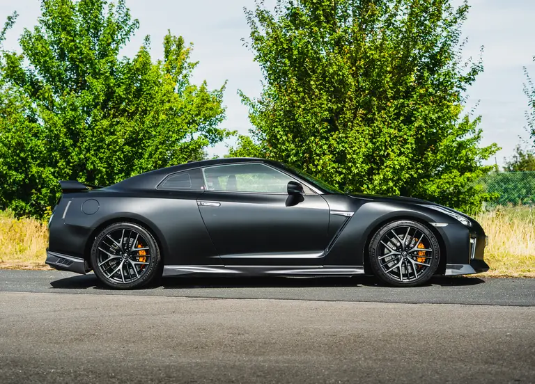 Nissan GT-R R35 Recaro + £10,000 Cash