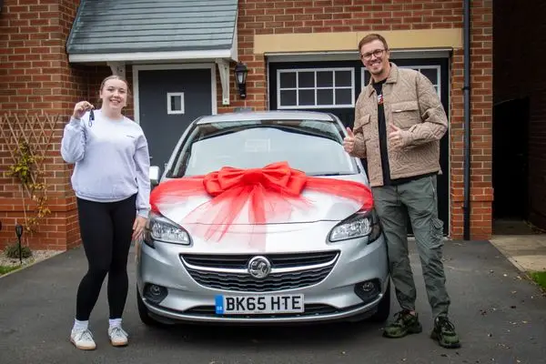 I JUST PASSED MY DRIVING TEST WHEN A STRANGER GAVE ME A FREE CAR-image