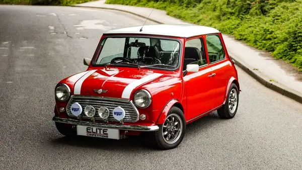 1998 CLASSIC MINI COOPER + £1,000