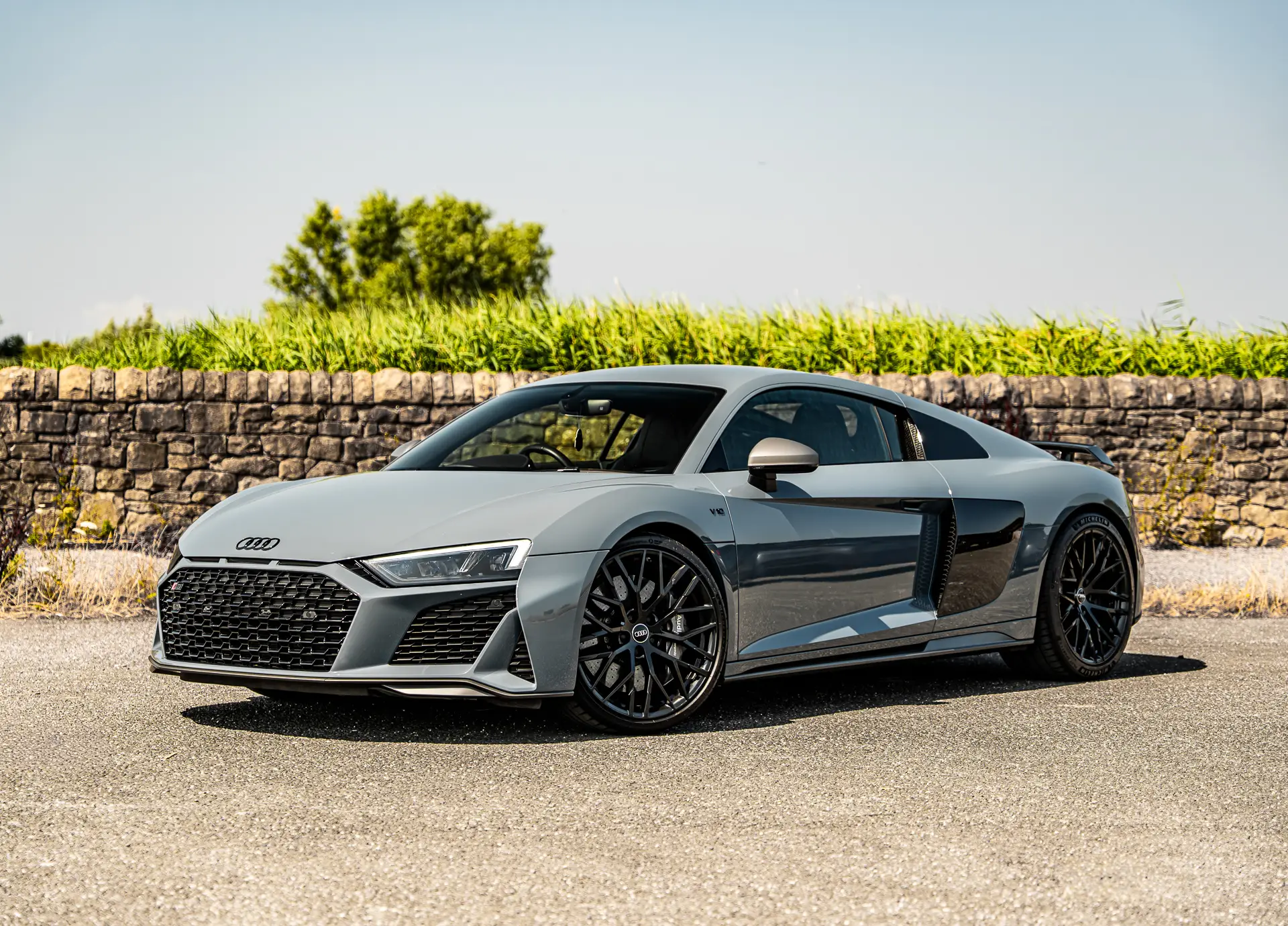 Audi R8 V10 Performance + £5,000 Cash